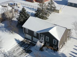 19 Virginia Ln, Bangor, ME 04401