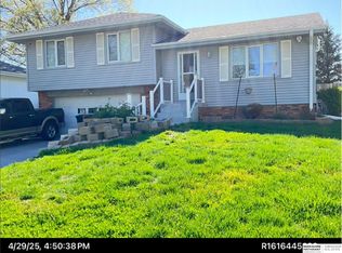 6318 S 153rd St, Omaha, NE 68137