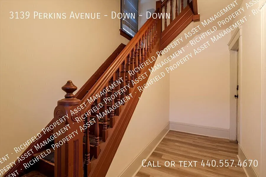 Building Photo - 3139 Perkins Ave #DOWN