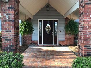 831 Willow Springs Rd, Wetumpka, AL 36093