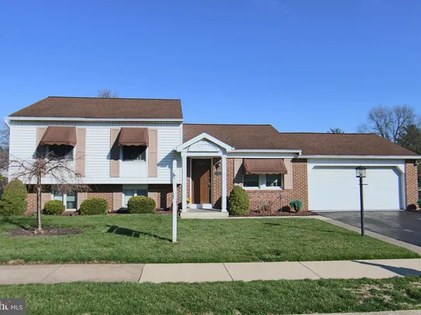 4856 Spring Top Dr, Harrisburg, PA 17111