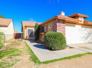37616 13th St E, Palmdale, CA 93550