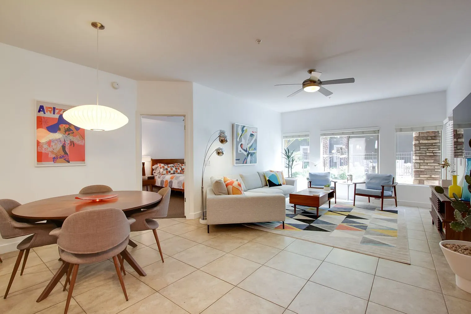 2 bed, 2.0 bath, 1237 sqft, $2,806 — Photo 2