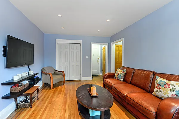 Sold by Keller Williams Realty Landmark | media 17