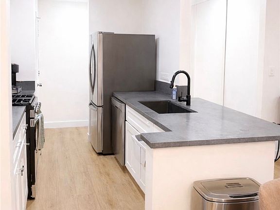 4th image of 1605 Hotel Cir S #B-107