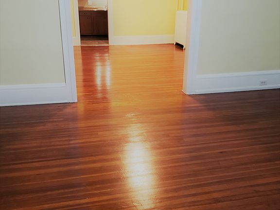 Hardwood floors (LR/DR)