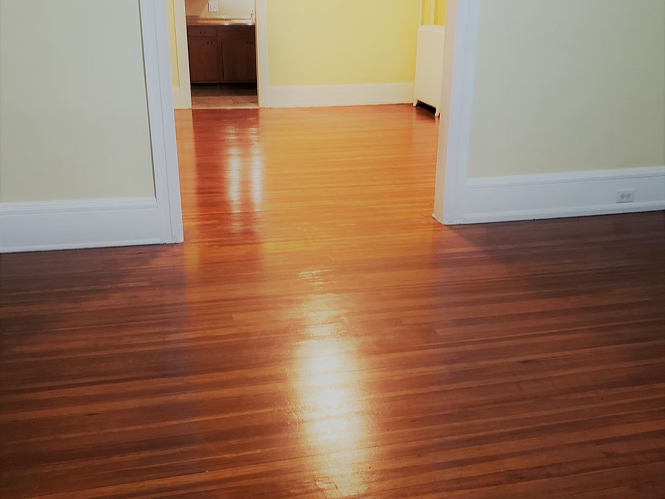 Hardwood floors (LR/DR)