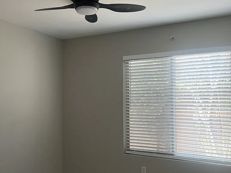 7211 W Irma Ln — Photo 10
