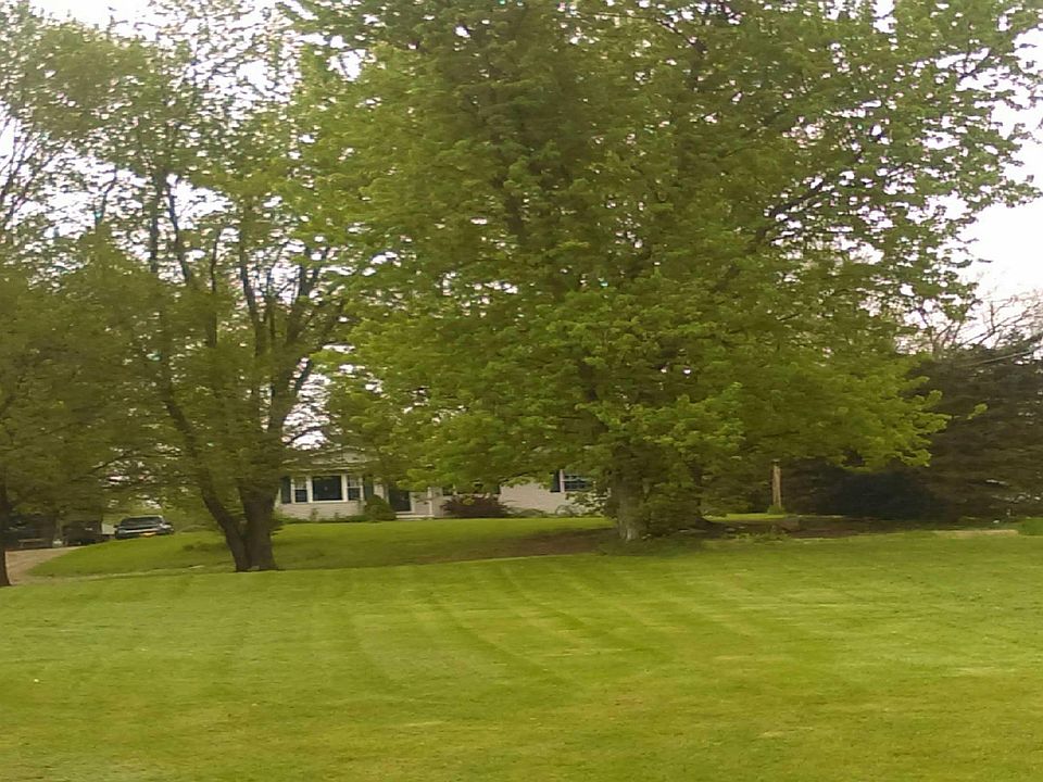 2nd image of 315 Columbiaville Rd