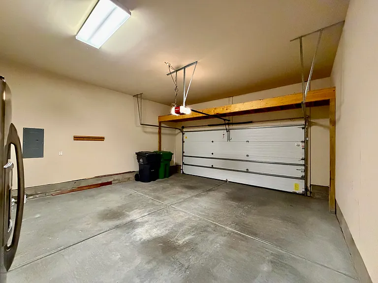 9416 Segundo Ln — Photo 43