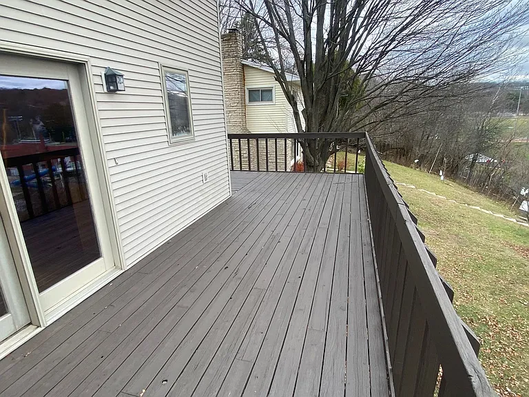 914 Chicago Ave — Photo 11