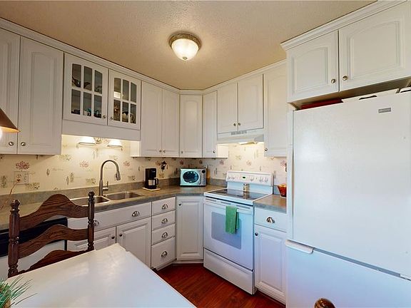 5th image of 7385 Wooster Ct #B