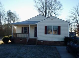 1856 New Lincoln Cir, Hopewell, VA 23860