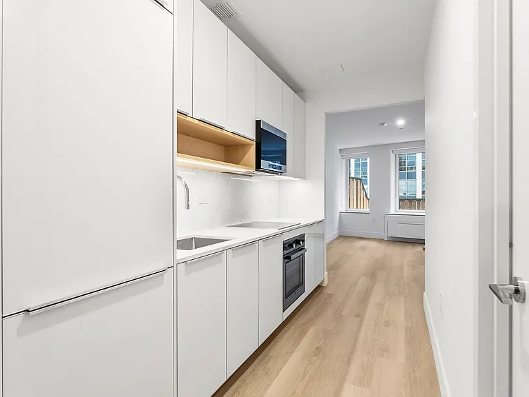 55 Broad St #1204 — Photo 5