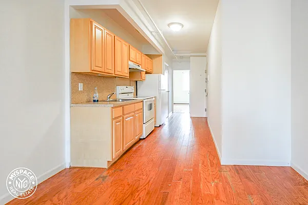 Rented by MySpaceNYC | media 3