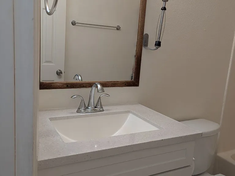54657-29 Palms Hwy #C — Photo 15