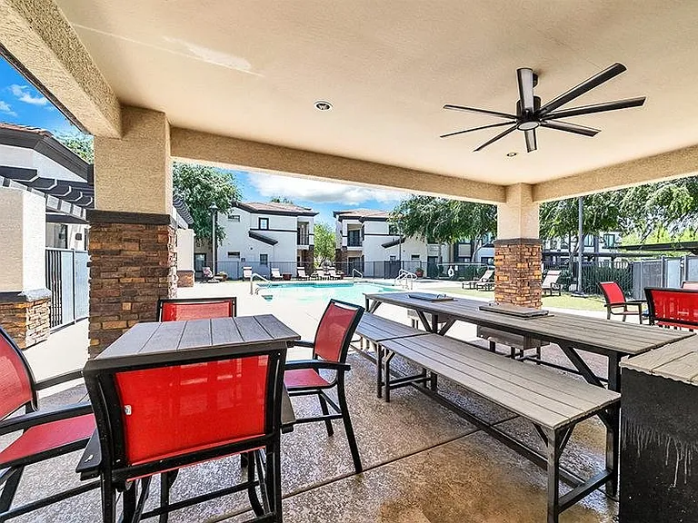 Town Center Apartments — Photo 46