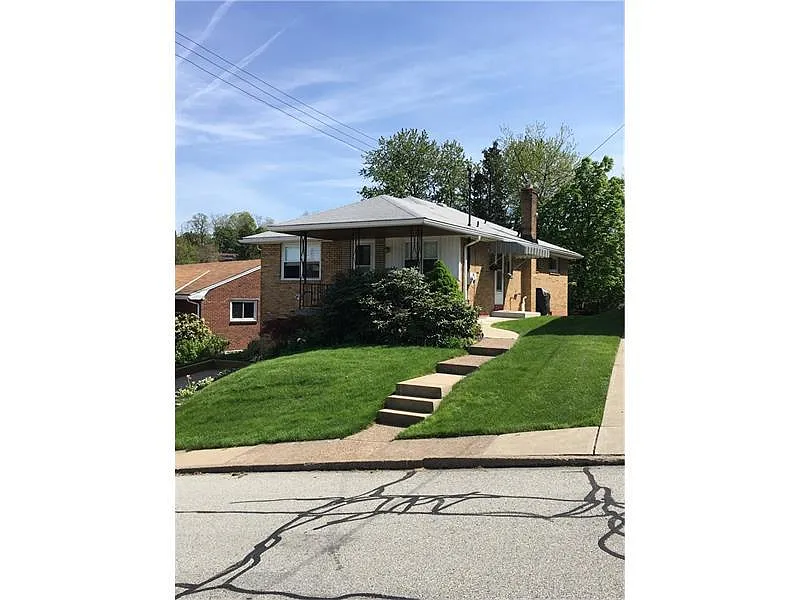 622 Greer St photo 1