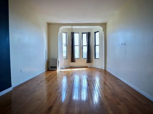 519 Halsey Street image 1 of 6