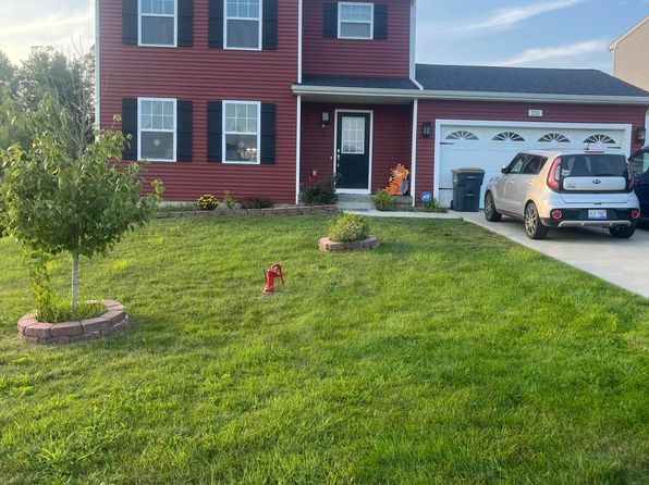 233 Depot Cir, Galesburg, MI 49053