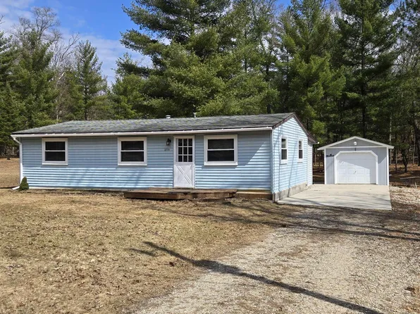 2771 Menominee Trl, West Branch, MI 48661