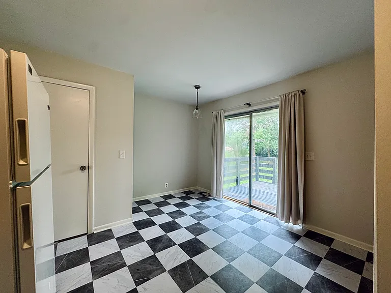 1458 Janie Ave #B — Photo 11