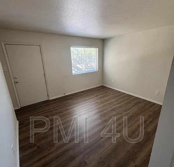 227 Tennessee St NE #A — Photo 5
