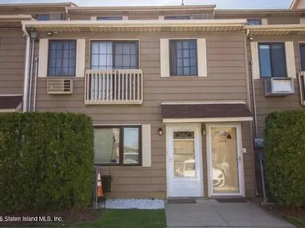 165A Lamped Loop, Staten Island, NY 10314