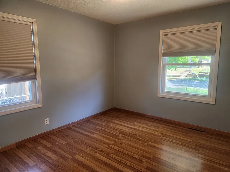 3716 Jackson St NE — Photo 11