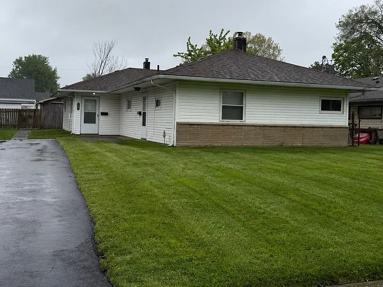 321 N Roanoke Ave #1 — Photo 1