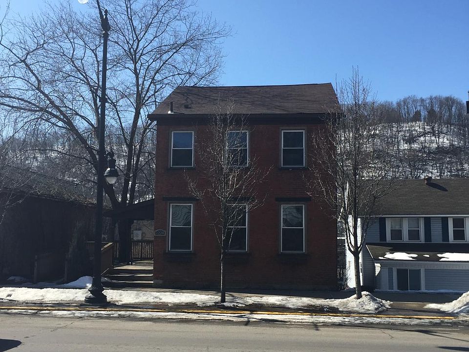 Front of Apartment Building