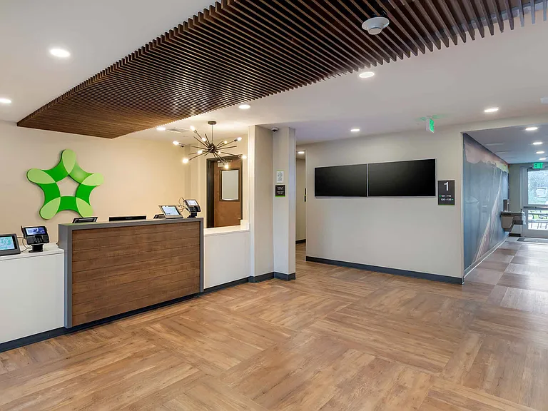 Lobby and Guest Check-in