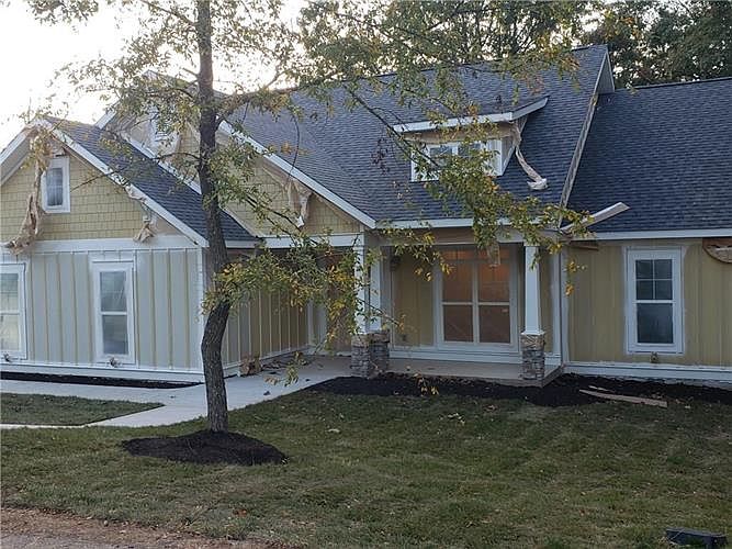 1st image of 22 Dinton Cir