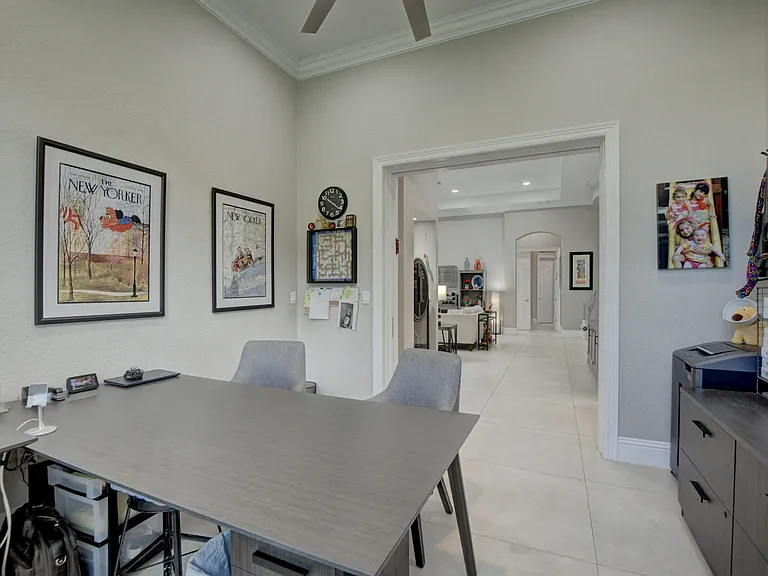 19211 N Creekshore Ct — Photo 41