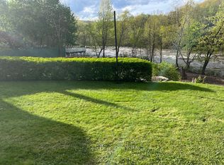 (Undisclosed Address), Old Forge, PA 18518