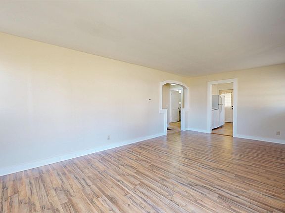 5th image of 509 S Seminary St