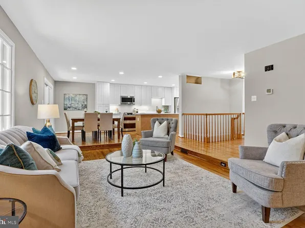 1536 Red Rock Ct, Vienna, VA 22182