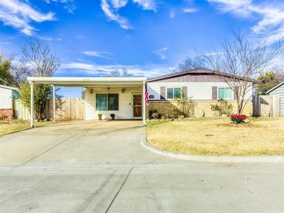 409 Armstrong St, Moore, OK, 73160