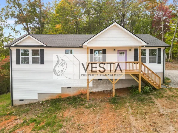 474 Hague Dr, Columbus, NC 28722