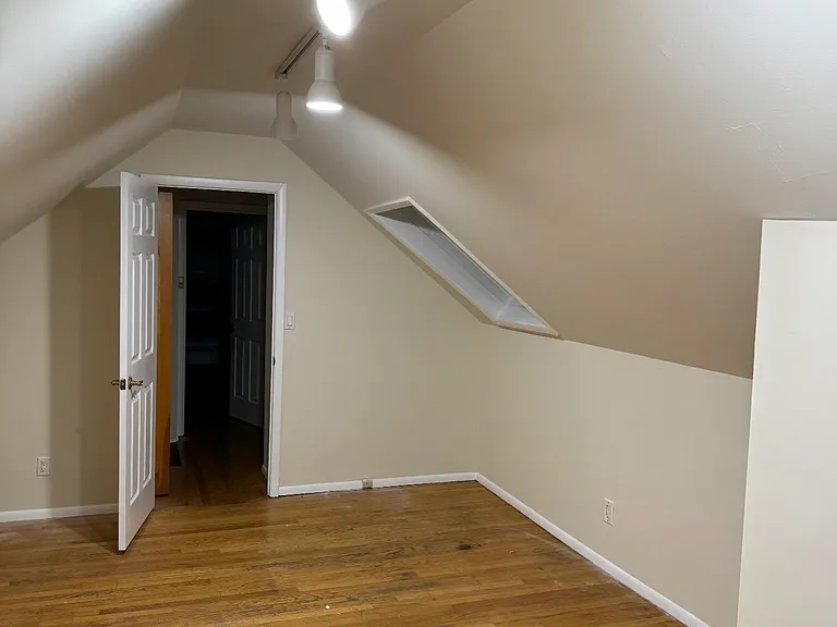 164 Castleton Ave #1 — Photo 8