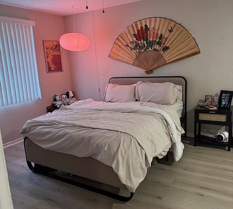 5th image of 109 Avondale St APT 2