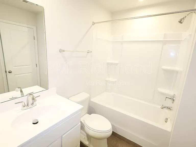 1240 Canterbury Ridge Rd — Photo 17
