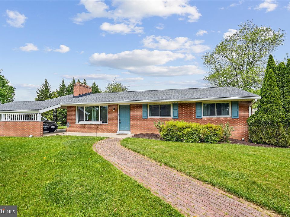 1st image of 3400 Oakhurst Dr