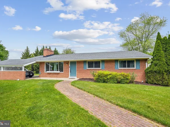 3400 Oakhurst Dr, Burtonsville, MD 20866