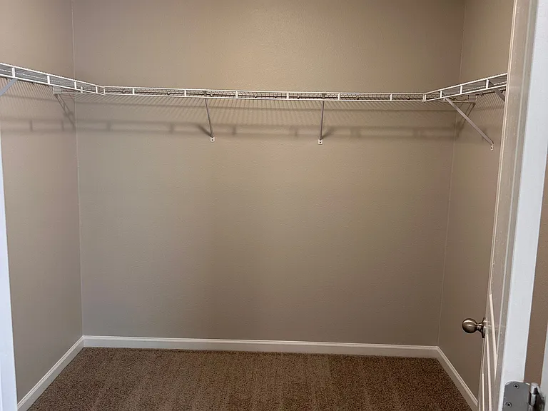 Upstairs 1-Bedroom - Walk-in Closet