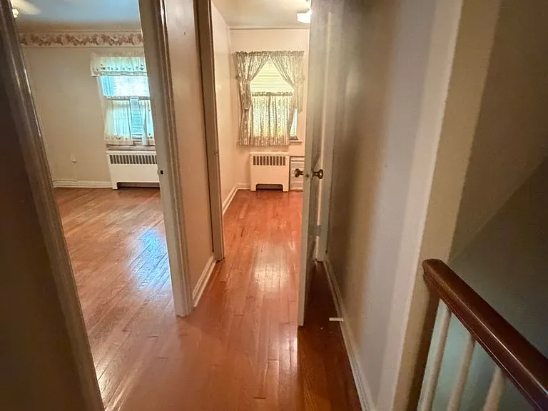 903 Green Ter — Photo 5