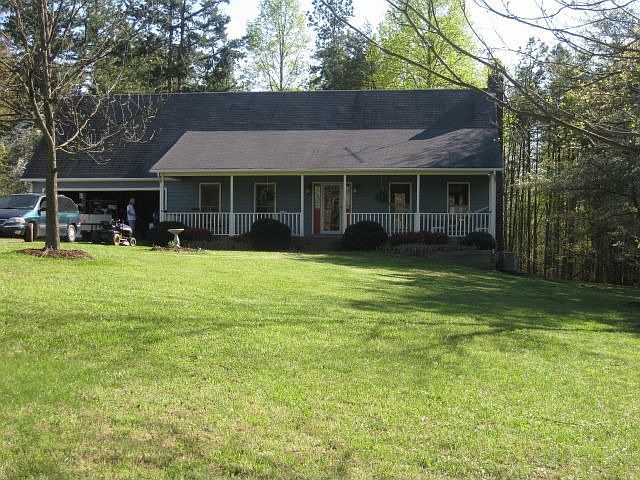 1st image of 143 Country Way Dr