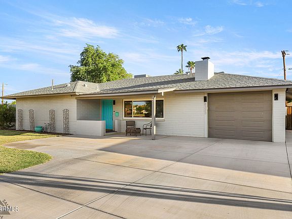 3rd image of 8333 E CAMBRIDGE Avenue