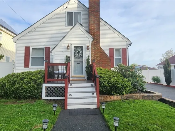 159 Easton St, Lawrence, MA 01843