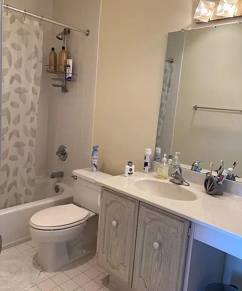 1670 Beekman Pl NW #A — Photo 7